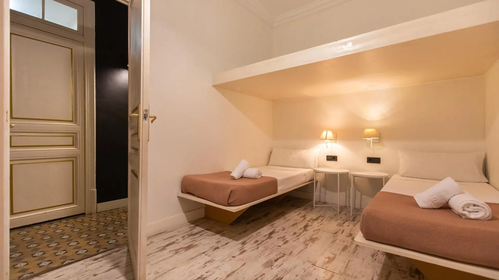 Eg21- Modernist And Elegant Apartment In Bcn City Center Barcelona 0*,  Spanyolország