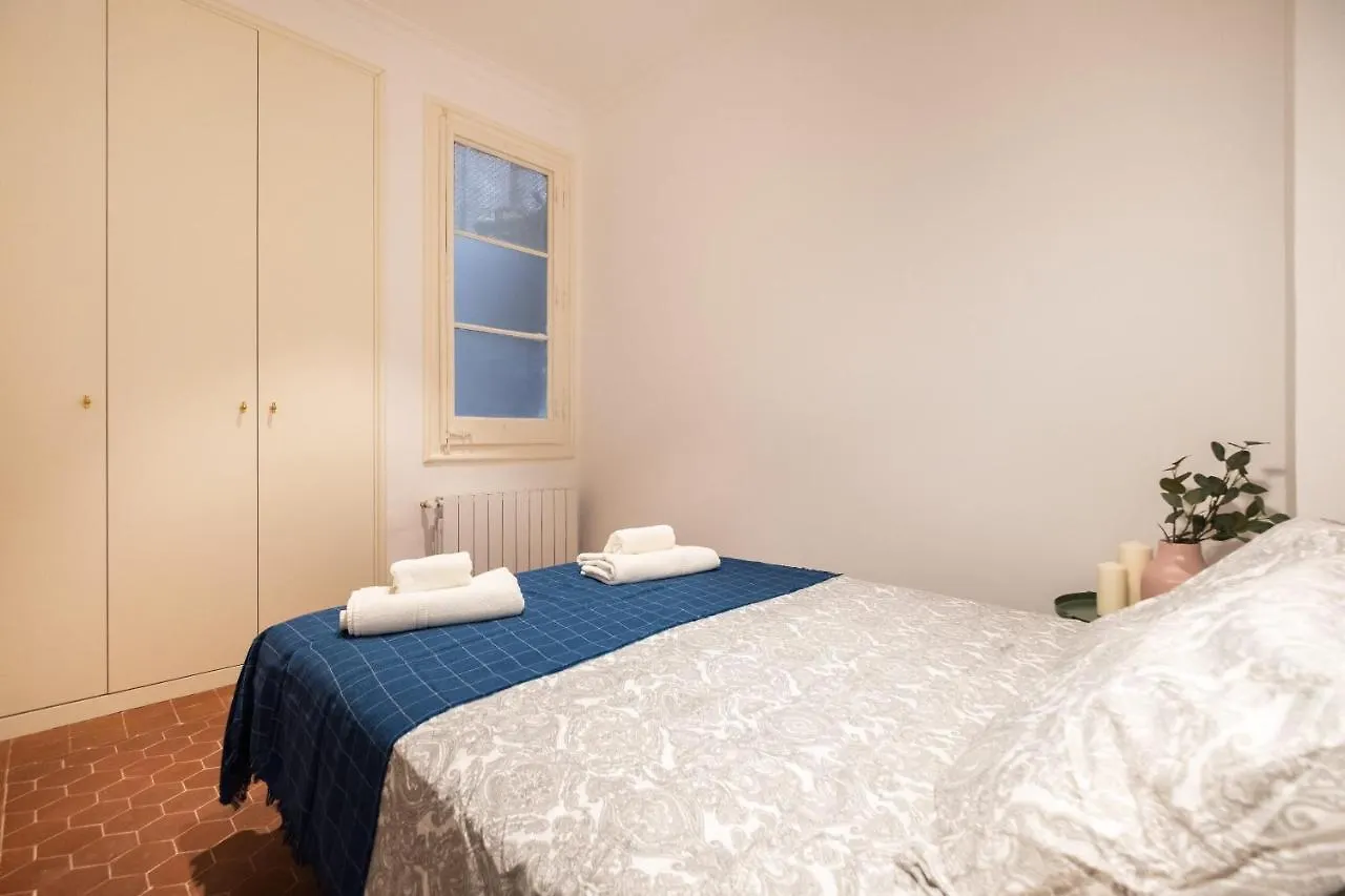 Eg21- Modernist And Elegant Apartment In Bcn City Center Barcelona